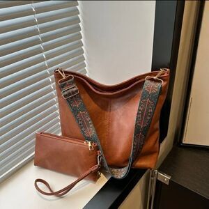 Brown Retro Bohemian Purse Shoulder Bag with Matching Wristlet